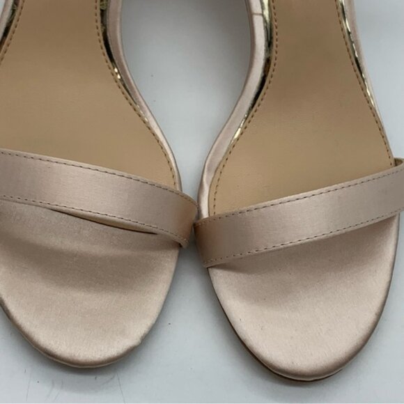 Jewel Badgley Mischka Catalina  Ankle Strap Sandal - Picture 10 of 15